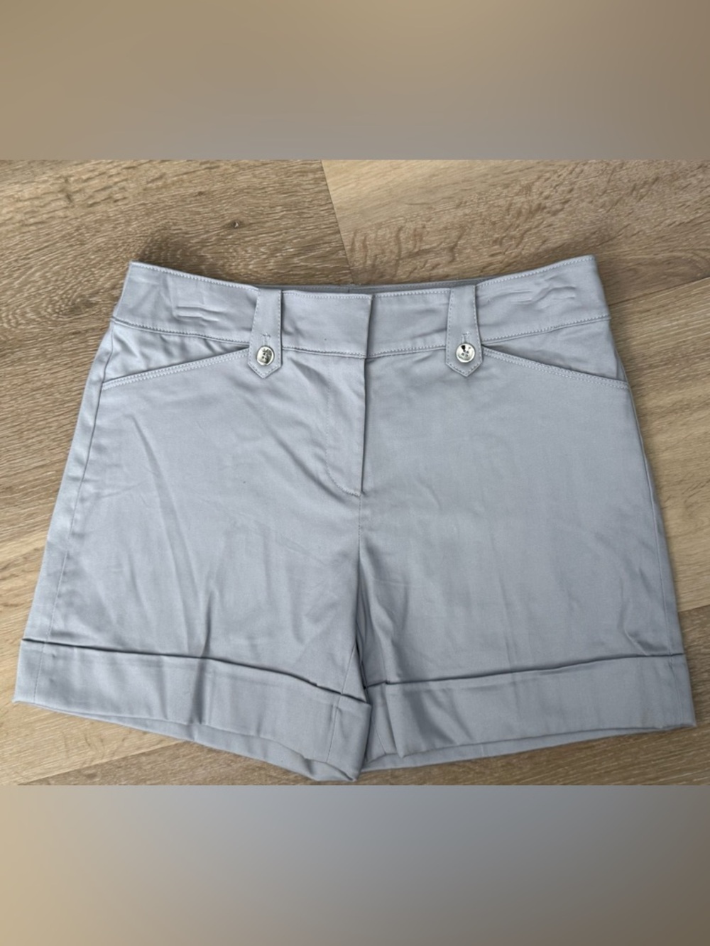 White House Black Market Light Gray High Waist Shorts Size 4 NEW